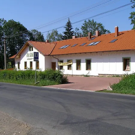 מלון Na Statku Mirosov (Rokycany)