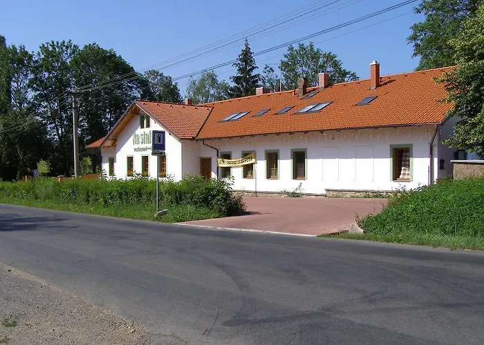 فندق Na Statku Mirosov (Rokycany)